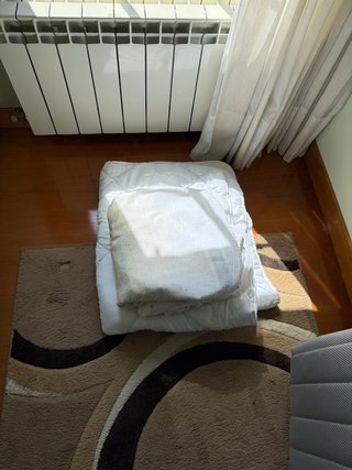 Cuna madera + colchón y ropa