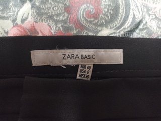Pantalón negro Zara Basic talla 40