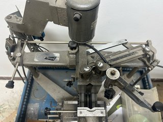 Gravograph IT2 Troyes Pantógrafo Máquina Grabado