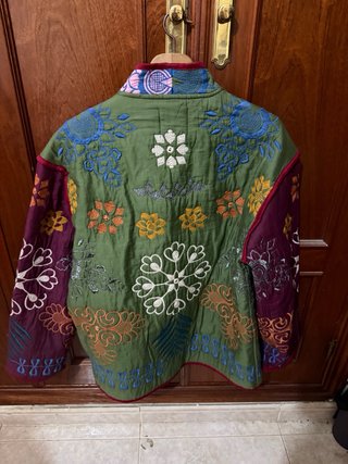 Chaqueta Zara Roja Talla XS , talla como una S.