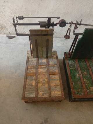 602812625