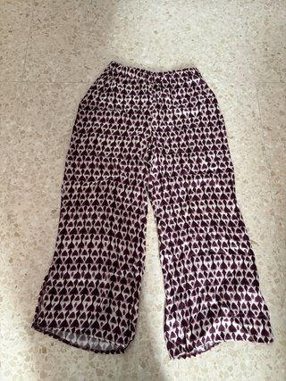 Pantalón fino estampado Renatta