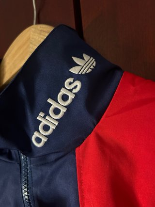 Chaqueta Adidas España NUEVA