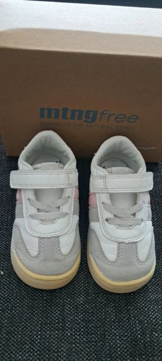 Zapatillas Mustang Free T24 respetuosas