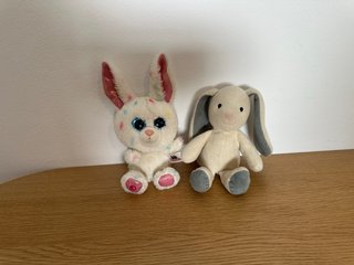 Conejo Glubschi Spotties 15cm