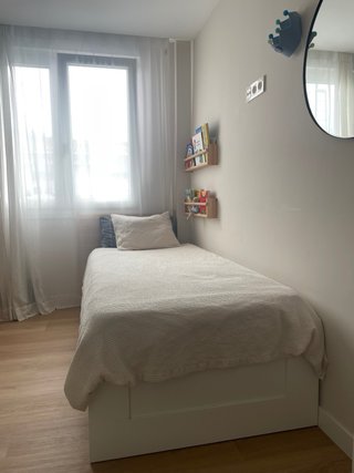 Cama individual con colchón