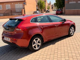 Volvo V40 2013