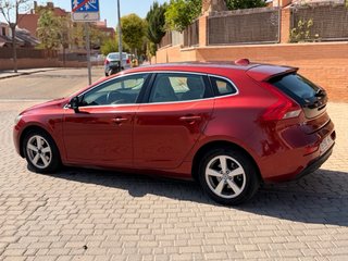 Volvo V40 2013