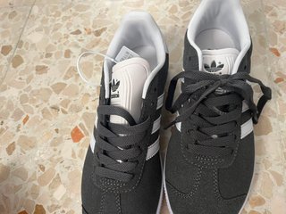 Adidas Gazelle Zapatillas Gris oscuro y Blancas