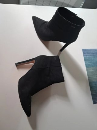 Botines Mustang negros tacón alto