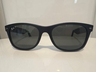 Gafas de sol Ray-Ban negras