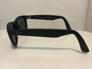 Gafas de sol Ray-Ban negras