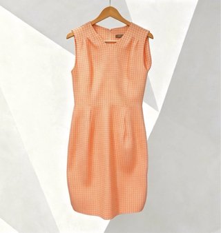 Talla M. Vestido recto sin mangas REAL FORM London