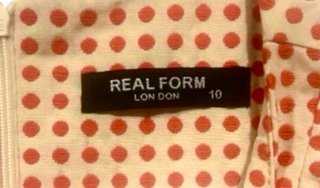 Talla M. Vestido recto sin mangas REAL FORM London