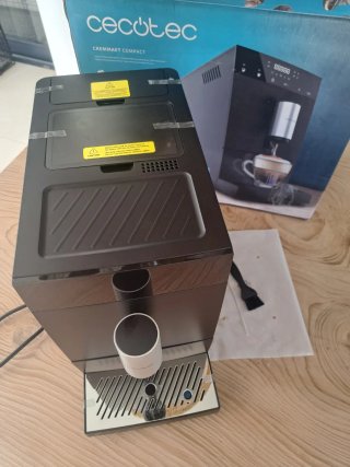 Cafetera Cecotec Superautomática Cremmaet
