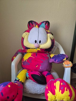 Peluche Garfield Colorido