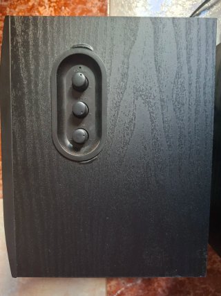 Altavoces para TV y PC.