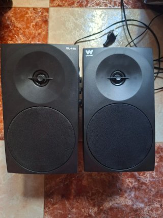 Altavoces para TV y PC.