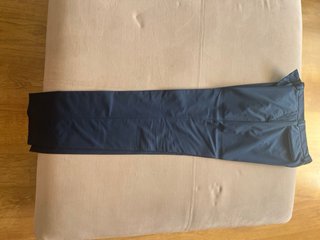Traje de hombre azul Chaqueta talla 52 Pantalón 40