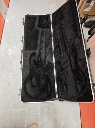 Estuche Bajo Fender Negro