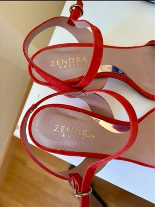 Sandalias de tacón coral