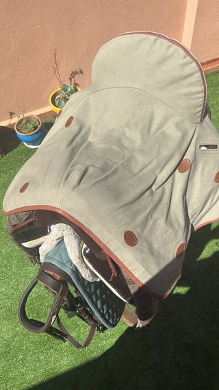 Montura vaquera color cerezo
