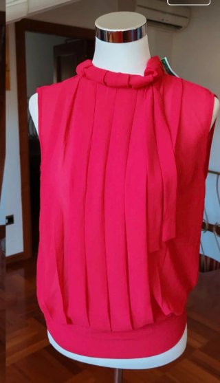 Blusa donna rossa. Marca Stile Benetton. XS