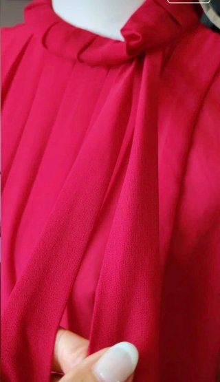 Blusa donna rossa. Marca Stile Benetton. XS