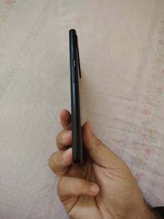Google Pixel 6A casi nuevo