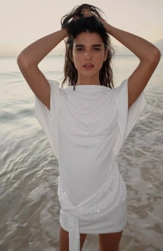 vestido midi de lentejuelas en contraste