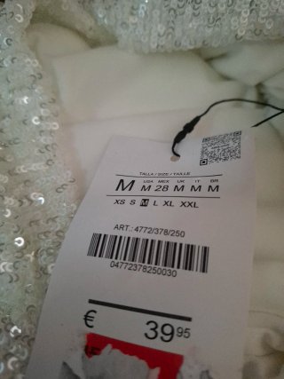 vestido midi de lentejuelas en contraste