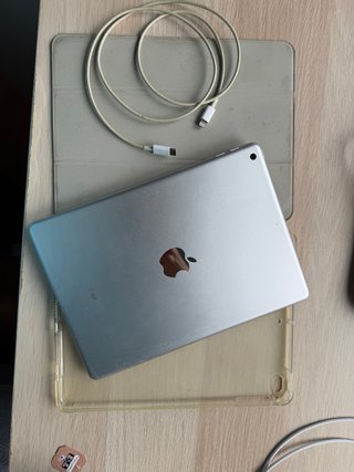 iPad 6.ª Gen 128 GB Plata