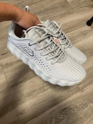 Zapatillas Nike grises talla 42