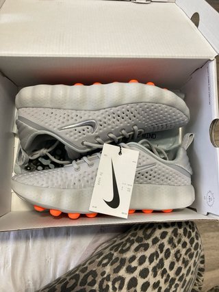 Zapatillas Nike grises talla 42