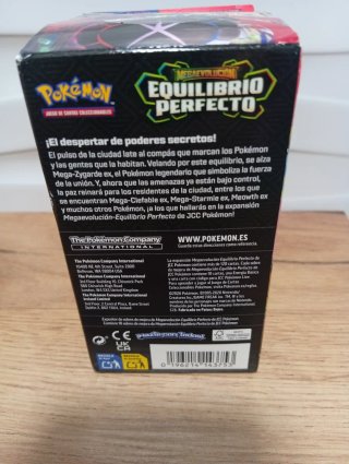 Caja 18 Sobres Pokémon Precintados