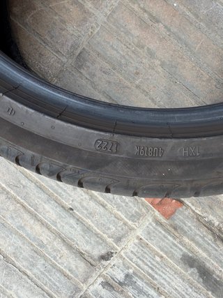 2 Neumático Pirelli 225/40R18 92Y ocasión