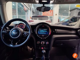 MINI One 1499 cm³ / 75 kW / 102 CV
