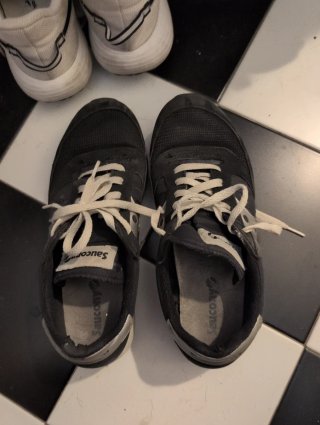 Scarpe Saucony nere e argento