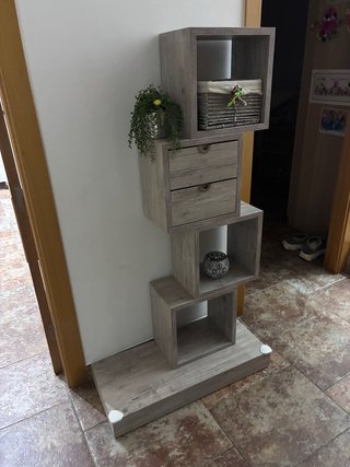 Mueble recibidor madera gris