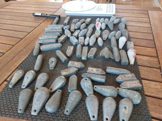 Lote plomos pesca 60-100g (aprox. 80 uds)