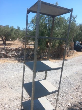 Estanterías metálicas modulares