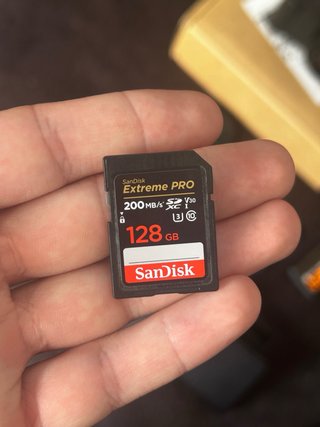 Sony ZV-1F + SD + Baterias y Funda | Como nueva!