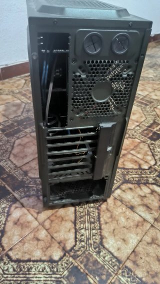 Caja PC Xstrike HQ-5