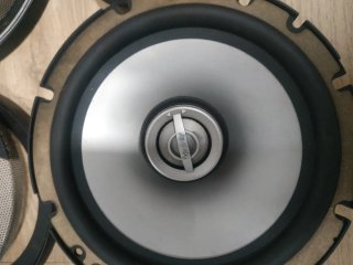 Equipo Sonido Clarion y Altavoces infinity Cambio