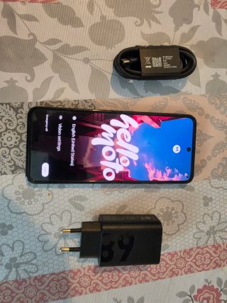 Motorola Razr 50 Ultra - Garanzia fino a marzo 2028