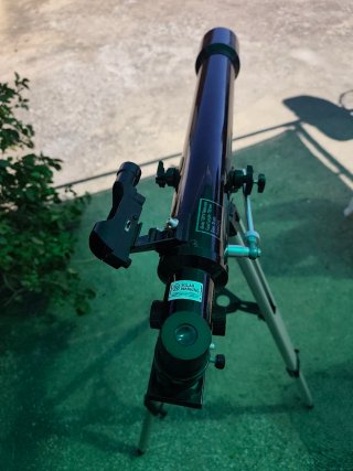 Telescopio Omegon AC 70/700 AZ-2
