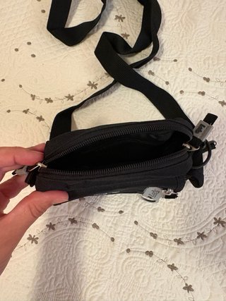 Bandolera Lois Negra Pequeña