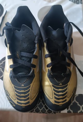 Botas de fútbol Adidas F50 talla 31