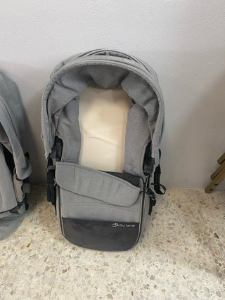 Carrito bebé con silla de coche