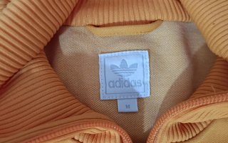 Chaqueta Adidas Naranja y Negra